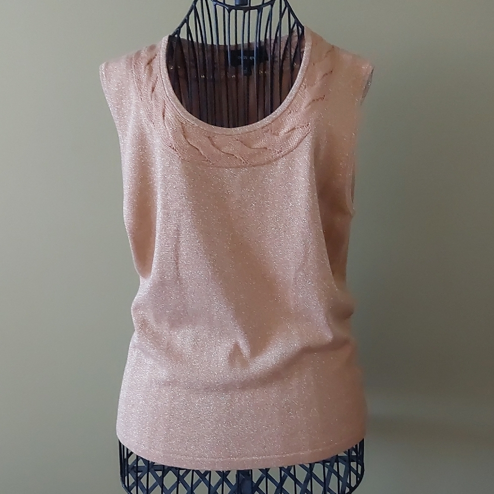 Jones Wear, Size L, Gold Sleeveless Top